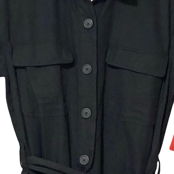 Matty M Linen Blend Button Front Romper M Black Casual Collar Belted Pockets NWT - Picture 5 of 8